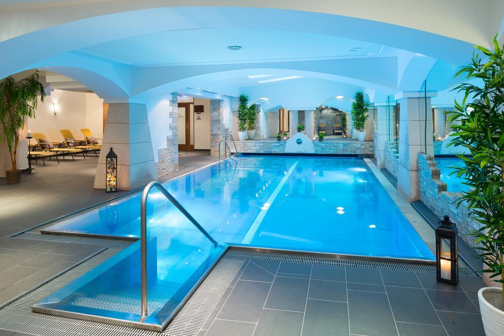 Sporthotel Cristall ฟูลป์เมส ภายนอก รูปภาพ